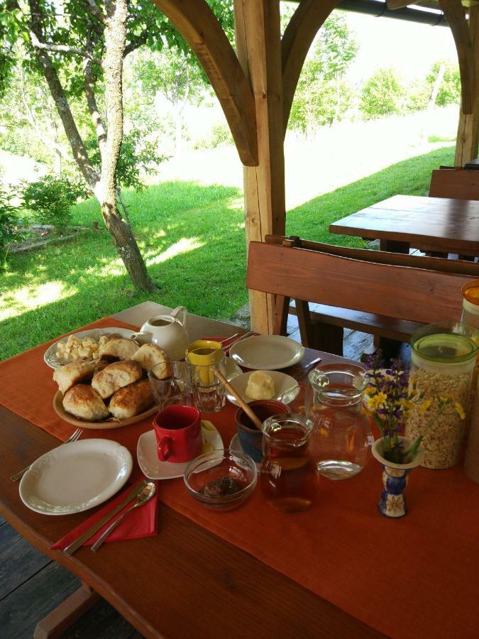 Tourist Farm Strle With Great Local Food Villa Cerknica Ngoại thất bức ảnh